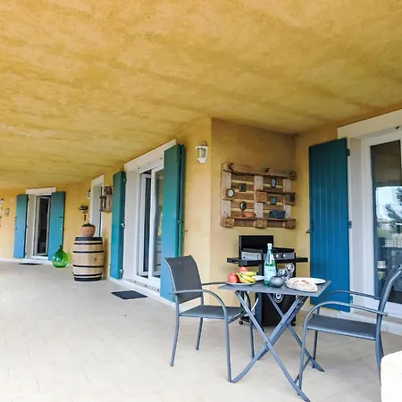 Douce Parenthese-2 By Interhome Apartmán *